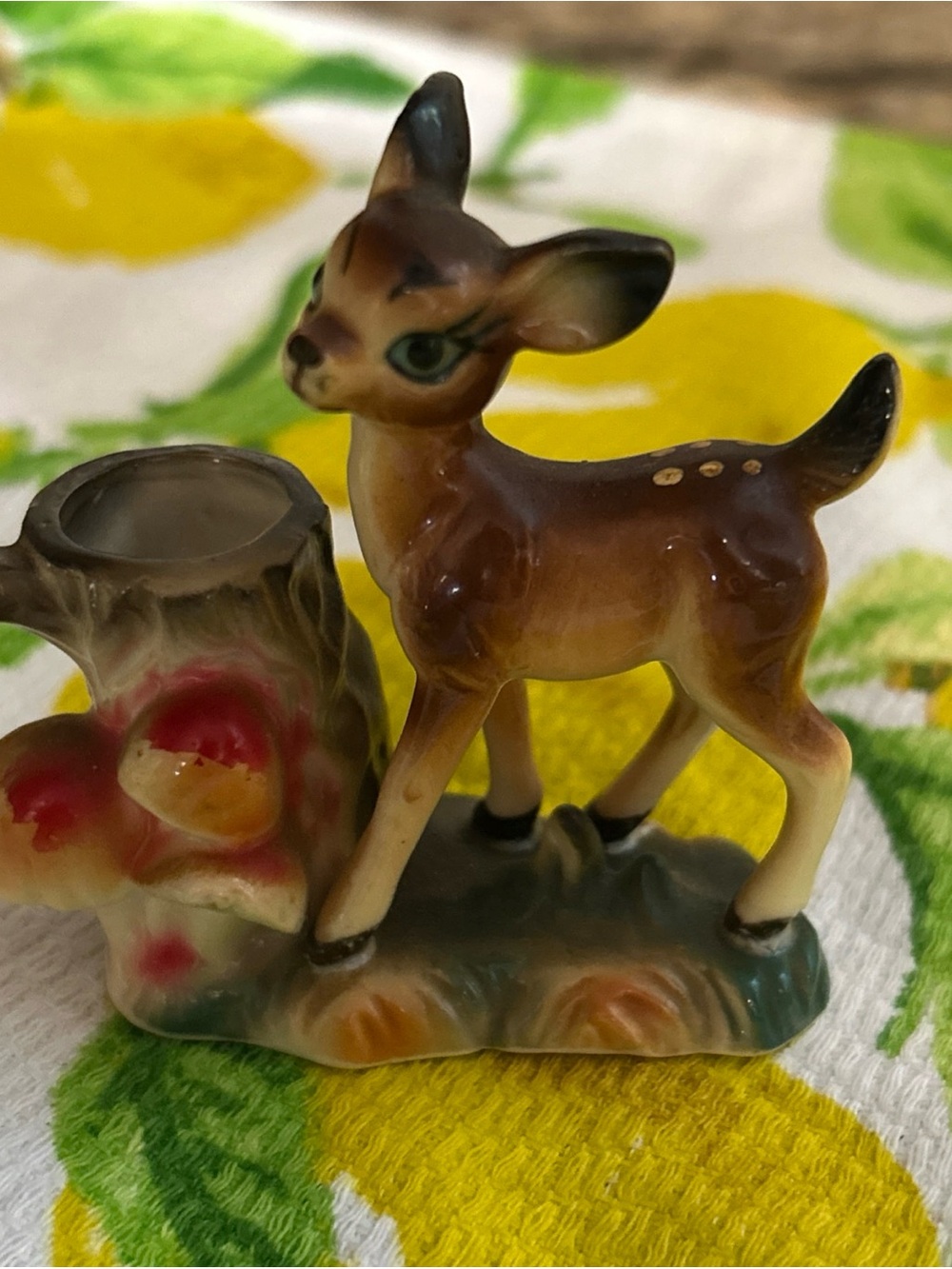 VINTAGE MINIATURE DEER CERAMIC SHADOW BOX FIGURINE 2.5" TOOTHPICK HOLDER FAWN